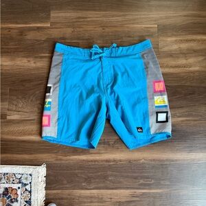Quiksilver board shorts
